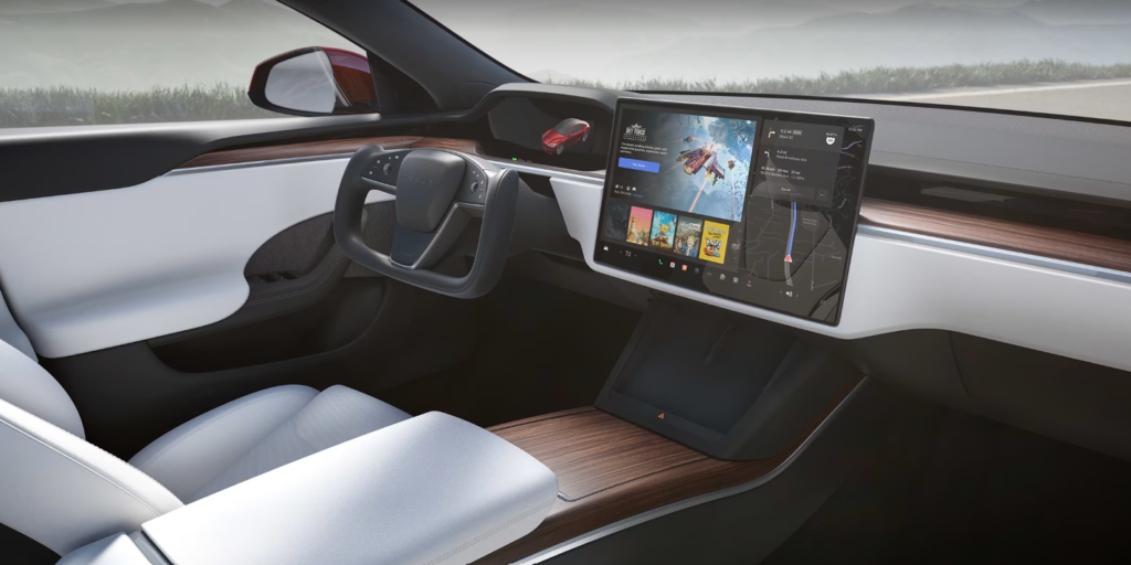 2025-Tesla-Model-S-Plaid-Interior